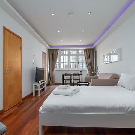 ロンドンGuestready - Central Converted Mews In Bayswaterアパートメント エクステリア 写真